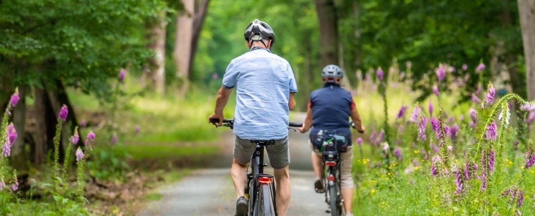 picture of two people riding bikes